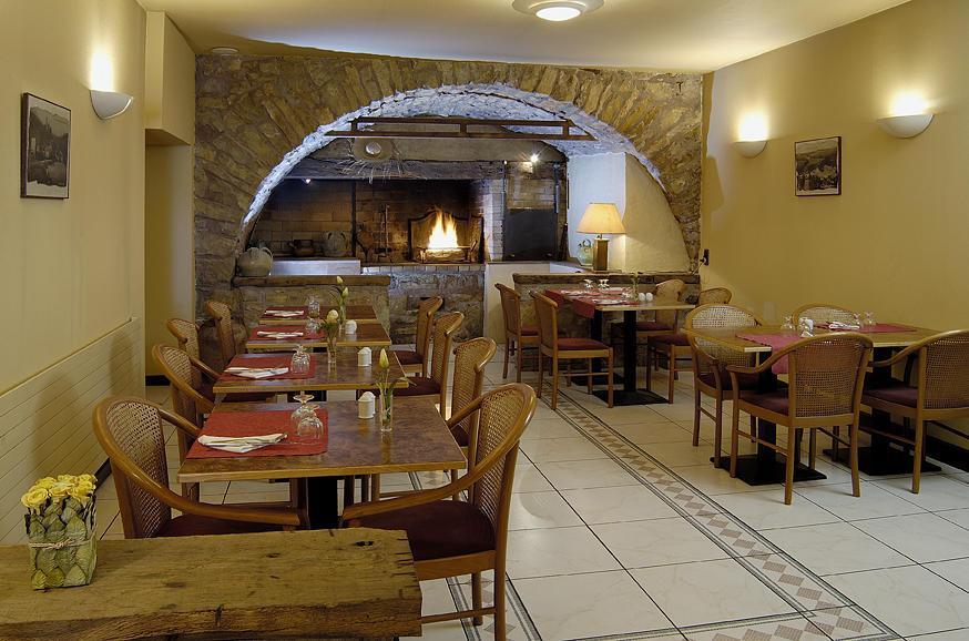 Kyriad Rodez Exteriör bild